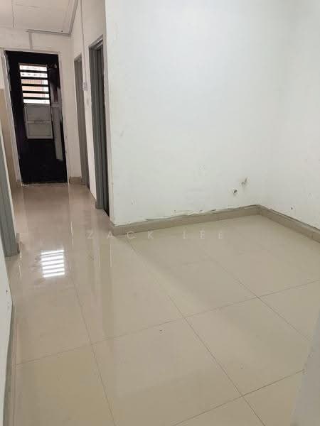1-storey Terraced House for Rent in Butterworth (Penang) - Zack Lee - Corridor - PropertyGuru.com.my