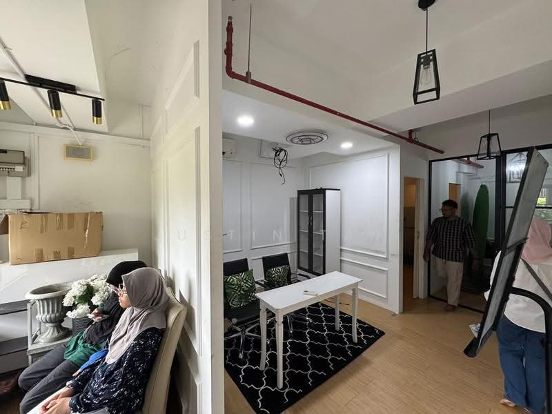Condominium for Rent at Emira Residence - Justin Tan - Living Room - PropertyGuru.com.my