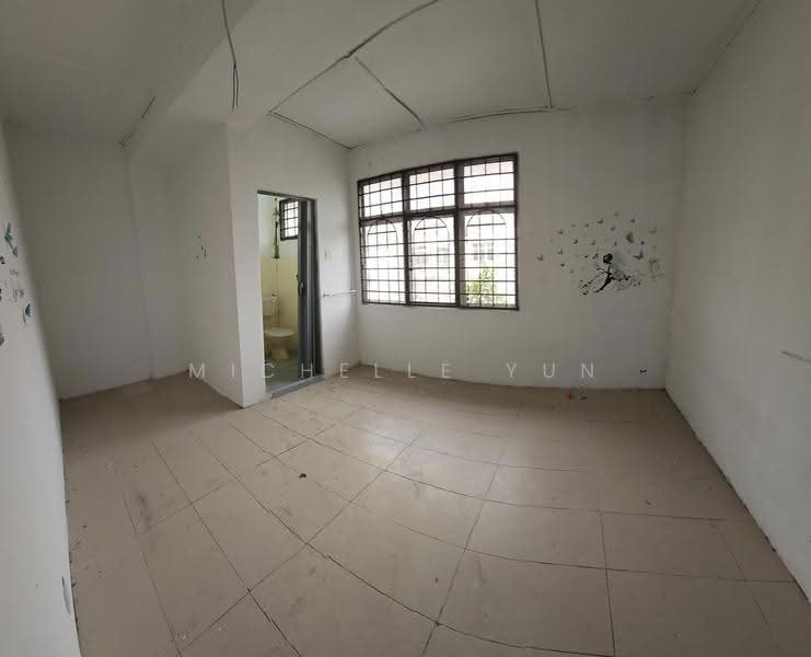 Apartment for Sale at Greenview Apartment - Michelle Yun - Bathroom - PropertyGuru.com.my