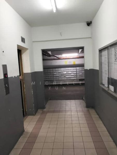 Apartment for Sale at Greenview Apartment - Michelle Yun - Corridor - PropertyGuru.com.my