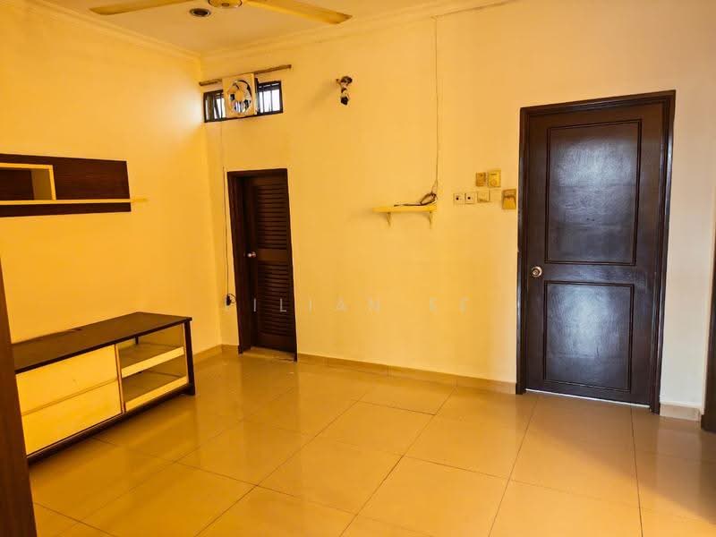 2-storey Terraced House for Rent in Putra Heights (Subang Jaya) - Lilian Ee - Living Room - PropertyGuru.com.my