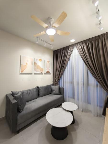 Kediaman Servis untuk Disewa di Maxim Risen - Kendra Kam - Living Room - PropertyGuru.com.my