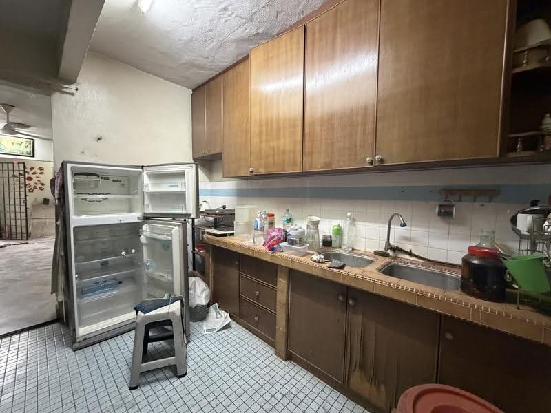 2-storey Terraced House for Sale in Pandan Indah (Selangor) - Bryan Ng - Kitchen - PropertyGuru.com.my