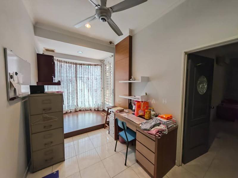 Semi-Detached House for Sale in Taman Pulai Mutiara (Simpang Pulai) - John Chuah - Study - PropertyGuru.com.my