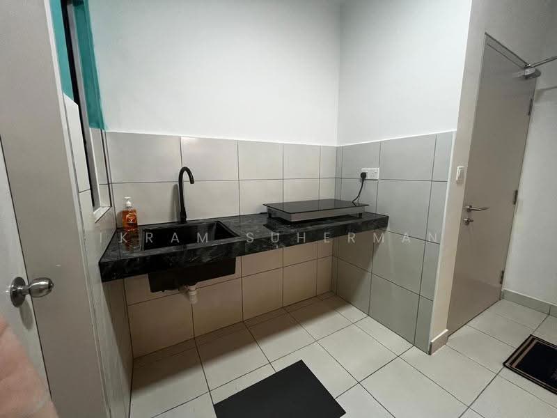 Apartment for Rent at Residensi Riamas - Ikram Suherman - Kitchen - PropertyGuru.com.my
