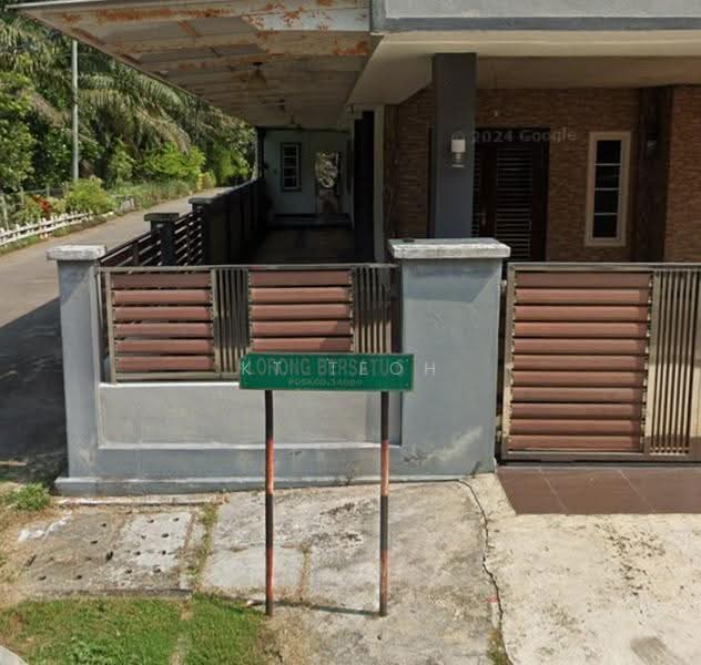 2-storey Terraced House for Sale in Taman Simpang Bersatu (Simpang) - KT Teoh - Exterior - PropertyGuru.com.my