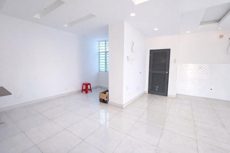 Semi-Detached House for Sale in Saujana Villa (Kajang) - Amzar Faiz - PropertyGuru.com.my
