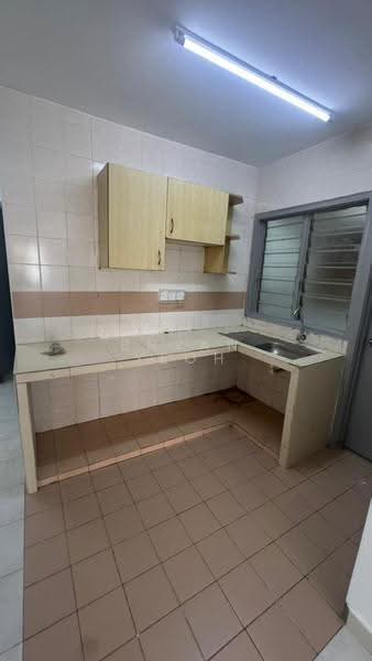 Flat for Sale at Flora Damansara Flat - Bryan Yeoh - Kitchen - PropertyGuru.com.my