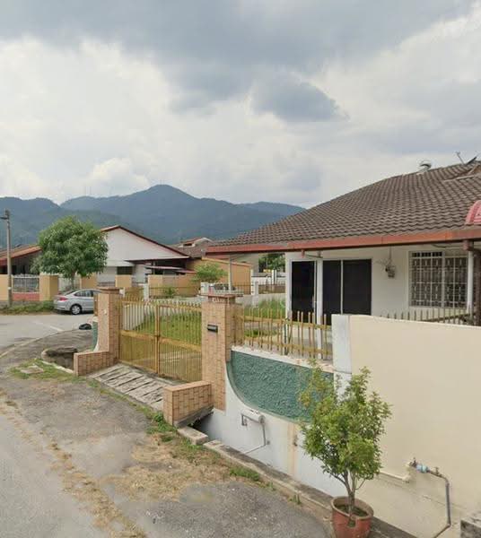 1-storey Terraced House for Sale in Taman Kledang Sentosa (Menglembu) - KT Teoh - Exterior - PropertyGuru.com.my