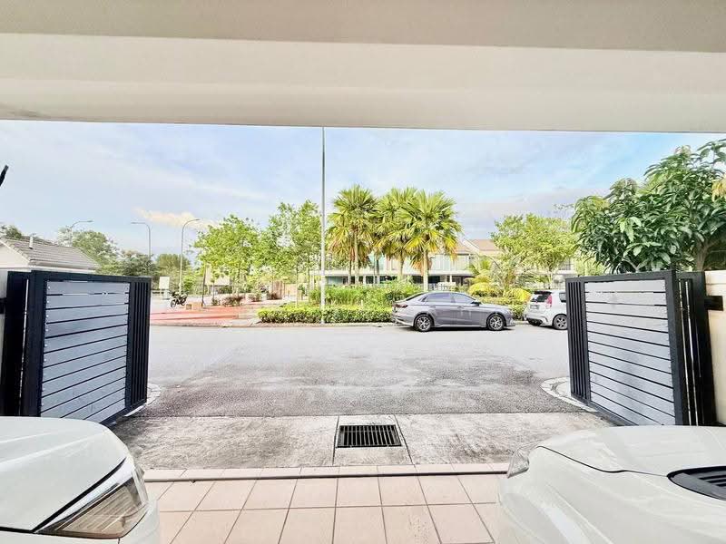 Rumah Teres 2-Tingkat untuk Dijual di Kota Seriemas (Nilai) - Hawa Ibrahim - Exterior - PropertyGuru.com.my