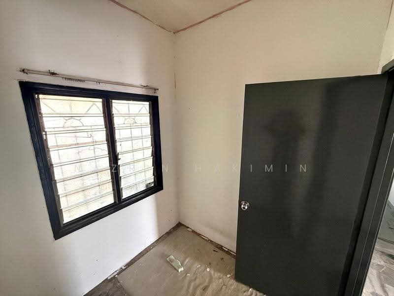 Rumah Teres 2-Tingkat untuk Dijual di Puncak Alam (Selangor) - Nazrin Hakimin - PropertyGuru.com.my