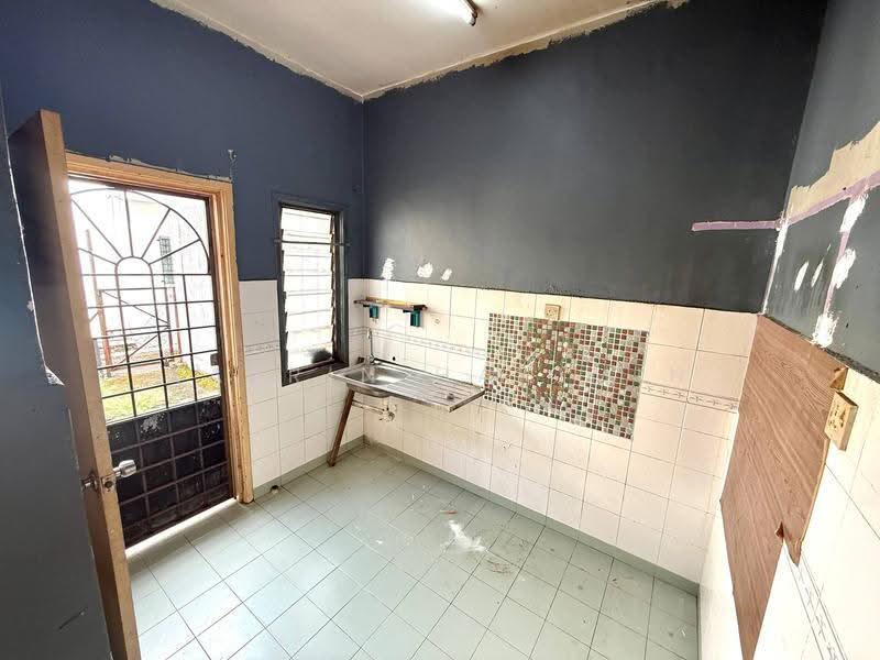 Rumah Teres 2-Tingkat untuk Dijual di Puncak Alam (Selangor) - Nazrin Hakimin - Kitchen - PropertyGuru.com.my