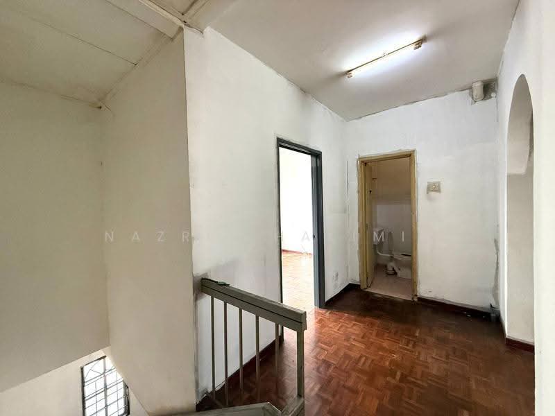 Rumah Teres 2-Tingkat untuk Dijual di Puncak Alam (Selangor) - Nazrin Hakimin - Bathroom - PropertyGuru.com.my