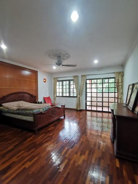 Bungalow House for Sale in Taman Overseas Union (Taman Oug) (Jalan Klang Lama (Old Klang Road)) - Wing Lam - Bedroom - PropertyGuru.com.my