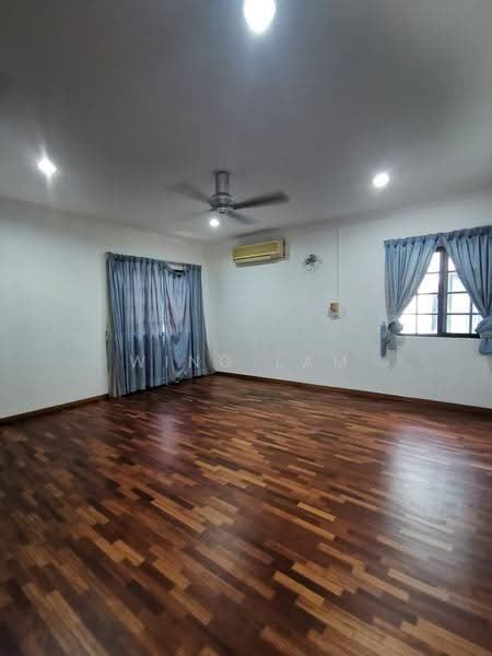 Bungalow House for Sale in Taman Overseas Union (Taman Oug) (Jalan Klang Lama (Old Klang Road)) - Wing Lam - Living Room - PropertyGuru.com.my