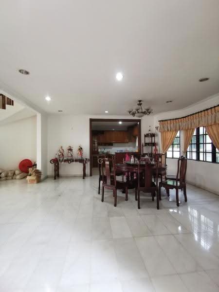 Bungalow House for Sale in Taman Overseas Union (Taman Oug) (Jalan Klang Lama (Old Klang Road)) - Wing Lam - Dining Room - PropertyGuru.com.my