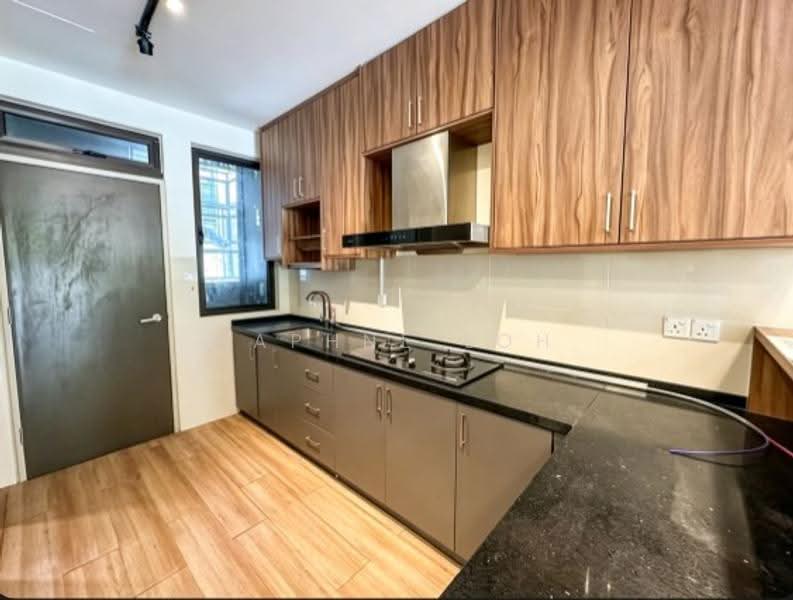 2-storey Terraced House for Sale in Elmina (Shah Alam) - Daphne Loh - Kitchen - PropertyGuru.com.my