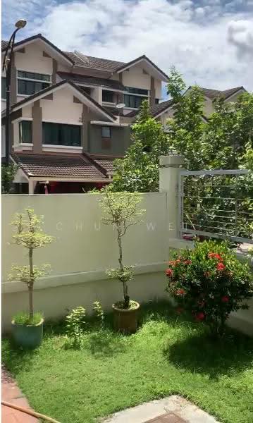 Rumah Berkembar untuk Dijual di Taman Hijauan Residen (Hulu Langat) - Chun Wei - Exterior - PropertyGuru.com.my