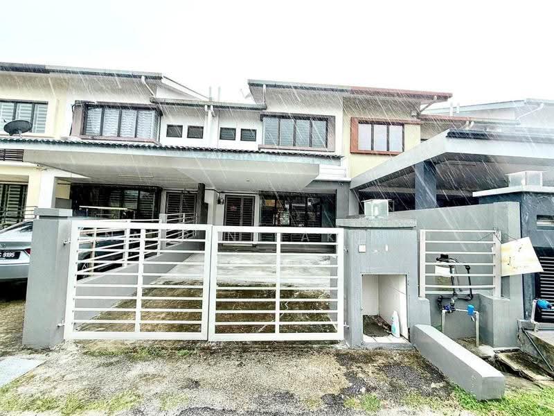 Rumah Teres untuk Dijual di Bandar Puteri Klang (Klang) - Nazrin Hakimin - Exterior - PropertyGuru.com.my