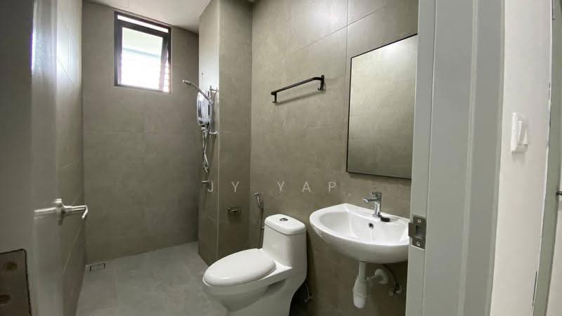 Kondominium untuk Disewa di Verando Residence - JY Yap - Bathroom - PropertyGuru.com.my