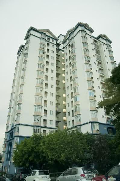 Pangsapuri untuk Dijual di Pangsapuri Mawar Sari - Kent Yeo - Exterior - PropertyGuru.com.my