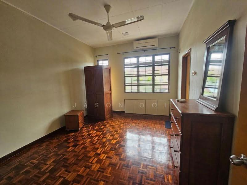 Rumah Teres 2-Tingkat untuk Disewa di Putra Heights (Subang Jaya) - Jason Ooi - Bedroom - PropertyGuru.com.my