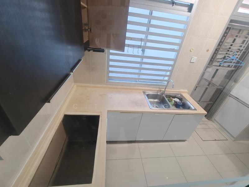 Rumah Teres 2-Tingkat untuk Dijual di Taman Mount Austin (Tebrau) - C.T Chong - Kitchen - PropertyGuru.com.my