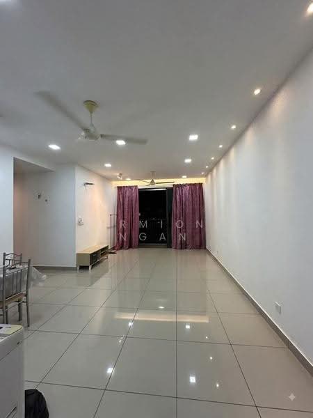 Kondominium untuk Disewa di The Henge - Hermione Ngan - Living Room - PropertyGuru.com.my