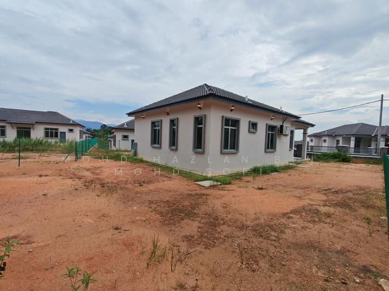 Rumah Banglo untuk Disewa di Sik (Kedah) - Mohd Hazlan bin Mohd Sopi - Exterior - PropertyGuru.com.my