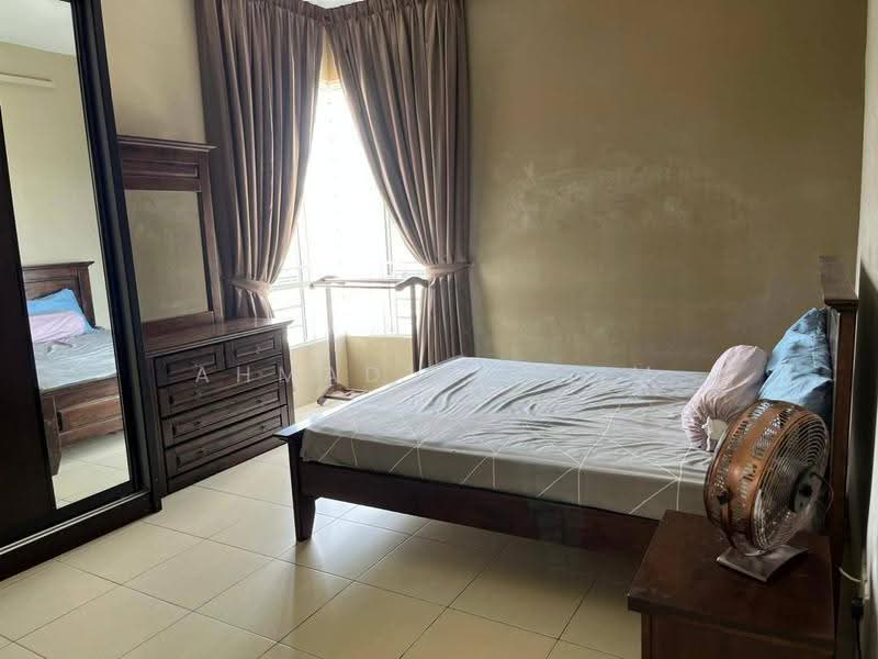 Condominium for Sale at Platinum Lake PV 12 - Ahmad Muslim - Bedroom - PropertyGuru.com.my