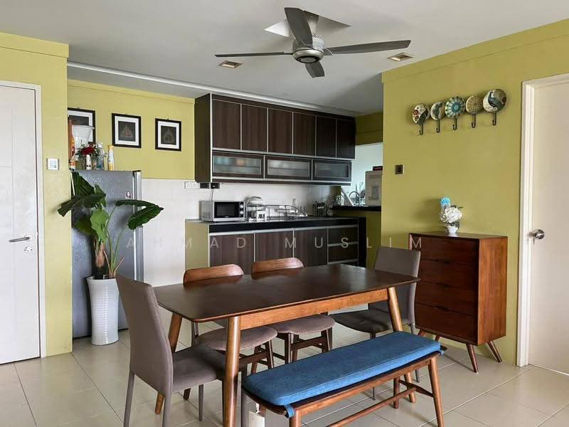 Condominium for Sale at Platinum Lake PV 12 - Ahmad Muslim - Dining Room - PropertyGuru.com.my