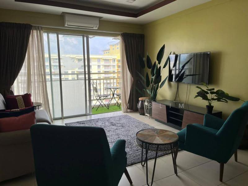 Condominium for Sale at Platinum Lake PV 12 - Ahmad Muslim - Living Room - PropertyGuru.com.my