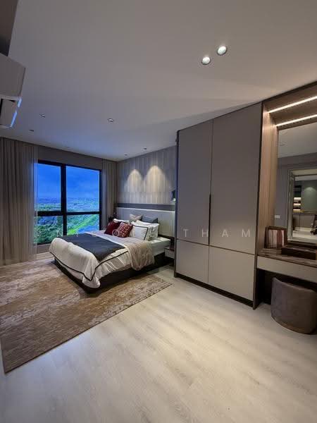 Service Residence for Sale at Luminar Residence @ Federal Avenue - Nicole Tham - Bedroom - PropertyGuru.com.my