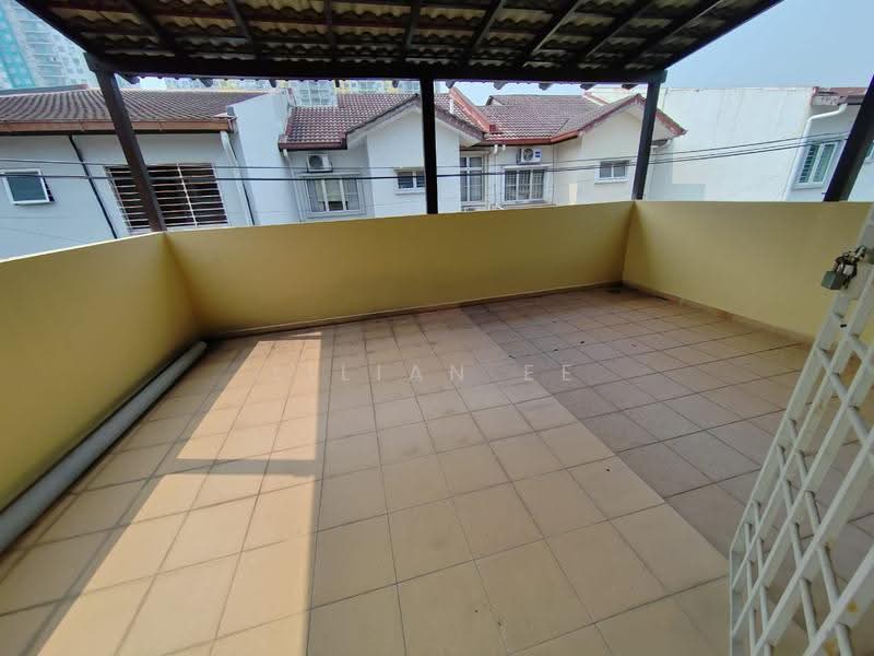2-storey Terraced House for Rent in Putra Heights (Subang Jaya) - Lilian Ee - Balcony - PropertyGuru.com.my