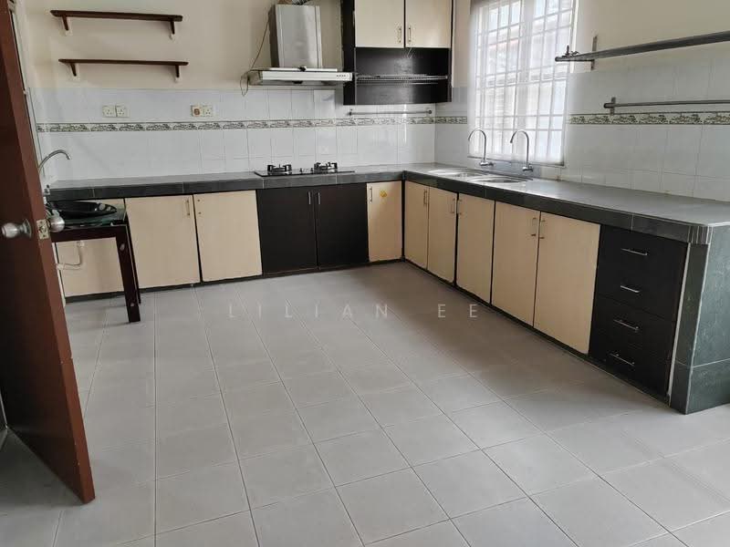 2-storey Terraced House for Rent in Putra Heights (Subang Jaya) - Lilian Ee - Kitchen - PropertyGuru.com.my