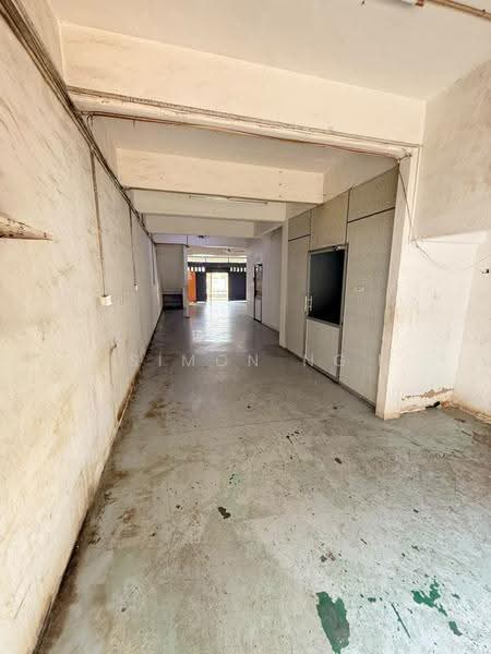 Kedai untuk Dijual di Kompleks Chain Ferry (Butterworth) - Simon Ng - Corridor - PropertyGuru.com.my