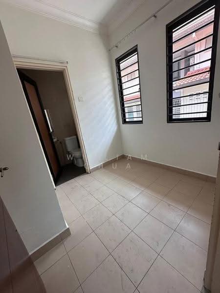Rumah Teres 2-Tingkat untuk Dijual di Kajang (Selangor) - William Chua - Bathroom - PropertyGuru.com.my