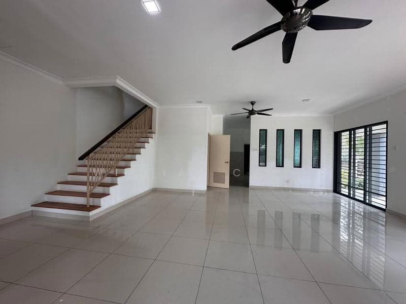 Rumah Teres 2-Tingkat untuk Dijual di Kajang (Selangor) - William Chua - Living Room - PropertyGuru.com.my