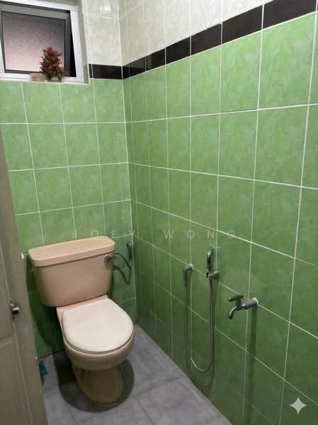 2-storey Terraced House for Sale in Taman Universiti Indah (Seri Kembangan) - Joey Wong - Bathroom - PropertyGuru.com.my