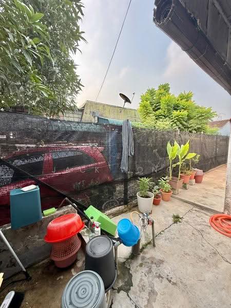 1-storey Terraced House for Sale in Taman Universiti (Skudai) - Jack Wong - Exterior - PropertyGuru.com.my