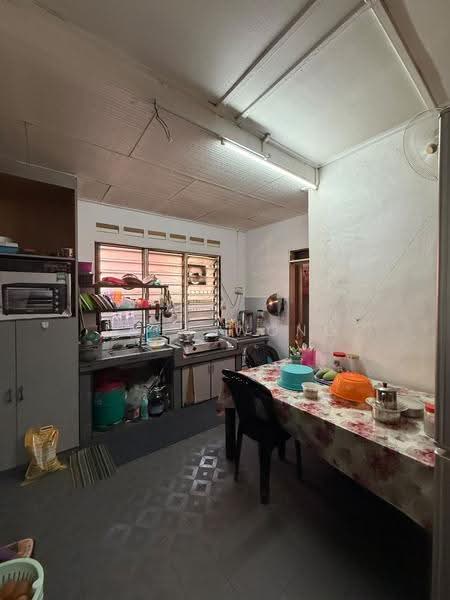 1-storey Terraced House for Sale in Taman Universiti (Skudai) - Jack Wong - Kitchen - PropertyGuru.com.my