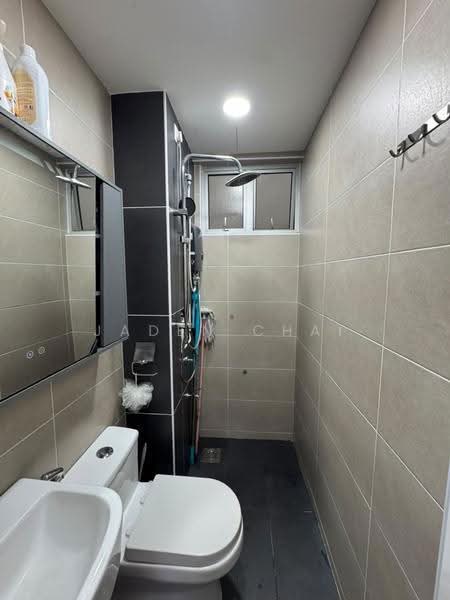 Service Residence for Sale at D'Putra Suites - Jaden Chai - Bathroom - PropertyGuru.com.my