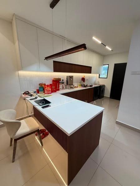 Rumah Teres 2-Tingkat untuk Disewa di Taman Molek (Johor Bahru) - Tommy Tai - Kitchen - PropertyGuru.com.my