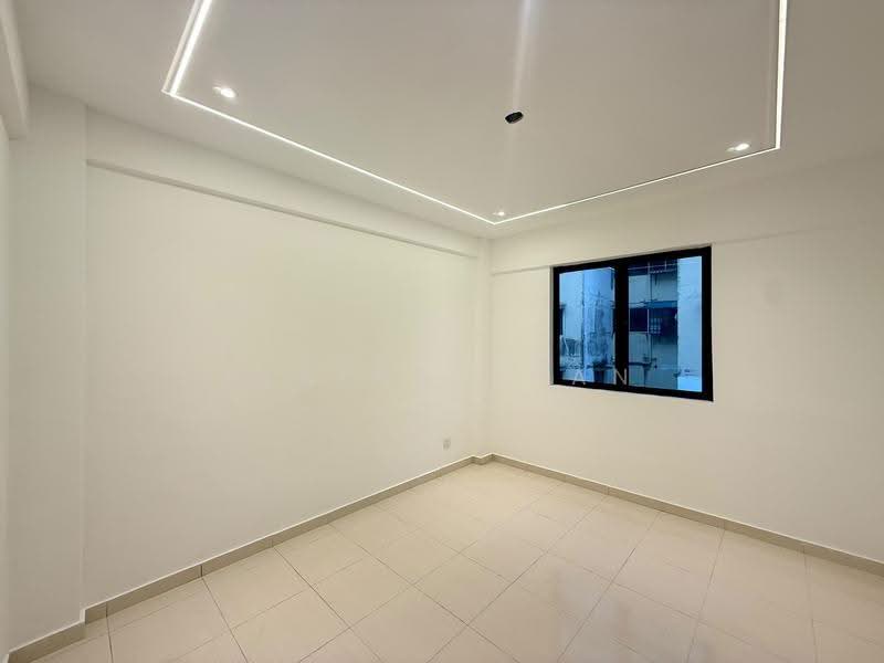 Flat for Sale at Flat Daisy - Elaine Chan - Interior - PropertyGuru.com.my