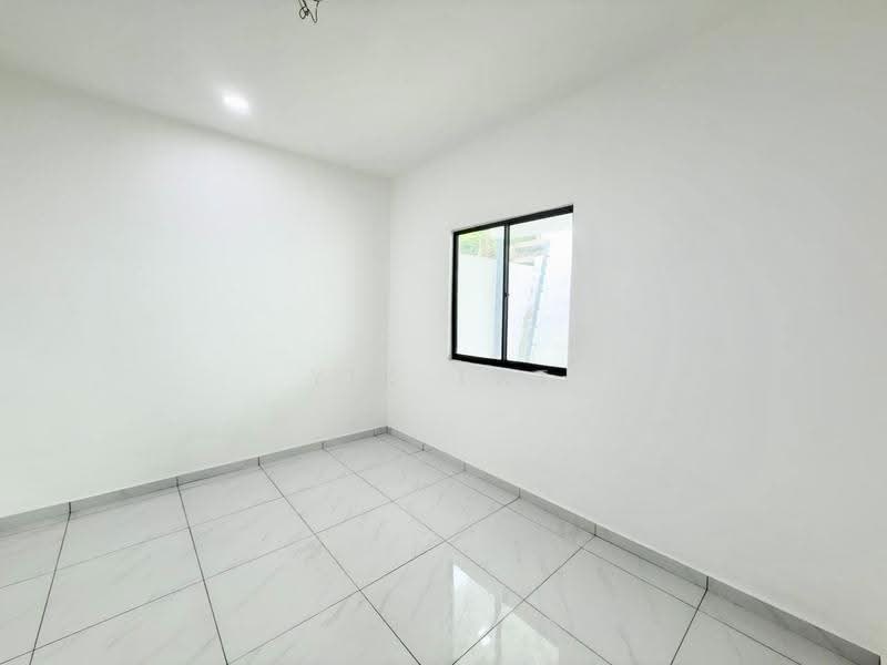Semi-Detached House for Sale in Taman Sri Putri (Skudai) - Yik Tat - Interior - PropertyGuru.com.my