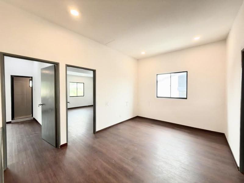Semi-Detached House for Sale in Taman Sri Putri (Skudai) - Yik Tat - Interior - PropertyGuru.com.my