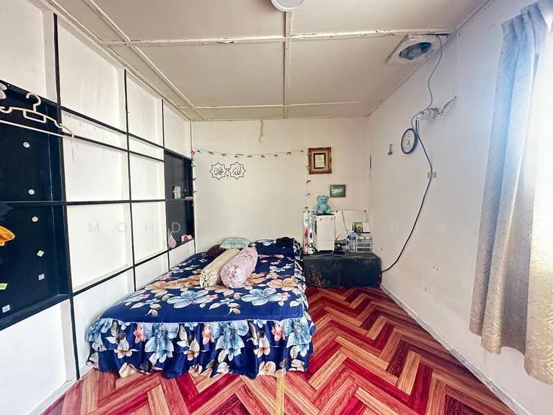 2-storey Terraced House for Sale in Seksyen 18 (Shah Alam) - Mohd Hazlan bin Mohd Sopi - Bedroom - PropertyGuru.com.my