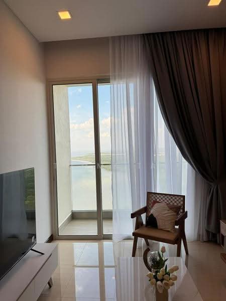 Kediaman Servis untuk Disewa di Puteri Cove Residences - Tommy Tai - Living Room - PropertyGuru.com.my