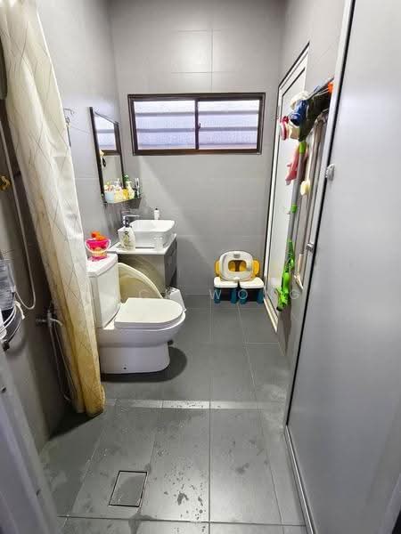 Semi-Detached House for Sale in Taman Kota Kulai (Kulai) - Jack Wong - Bathroom - PropertyGuru.com.my