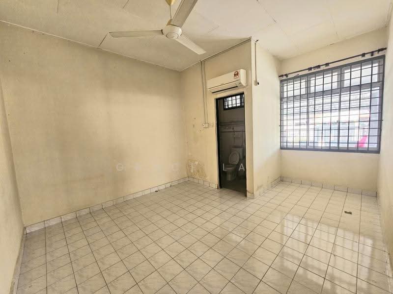 Semi-Detached House for Rent in Taman Megah Ria (Masai) - Grace Lau - PropertyGuru.com.my